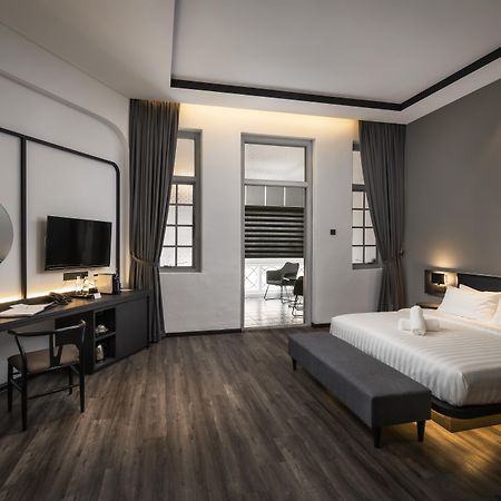 Modern Hotel Georgetown Екстериор снимка